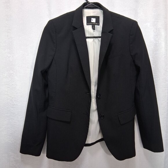 4. Banana Republic Blazer (Black, Wool Blend) Size 4 Petite - Picture 1 of 3